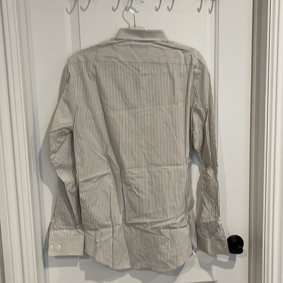 Man gray and white stripes dress shirt - Picture 4 of 4